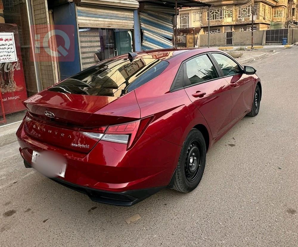 هيونداي النترا